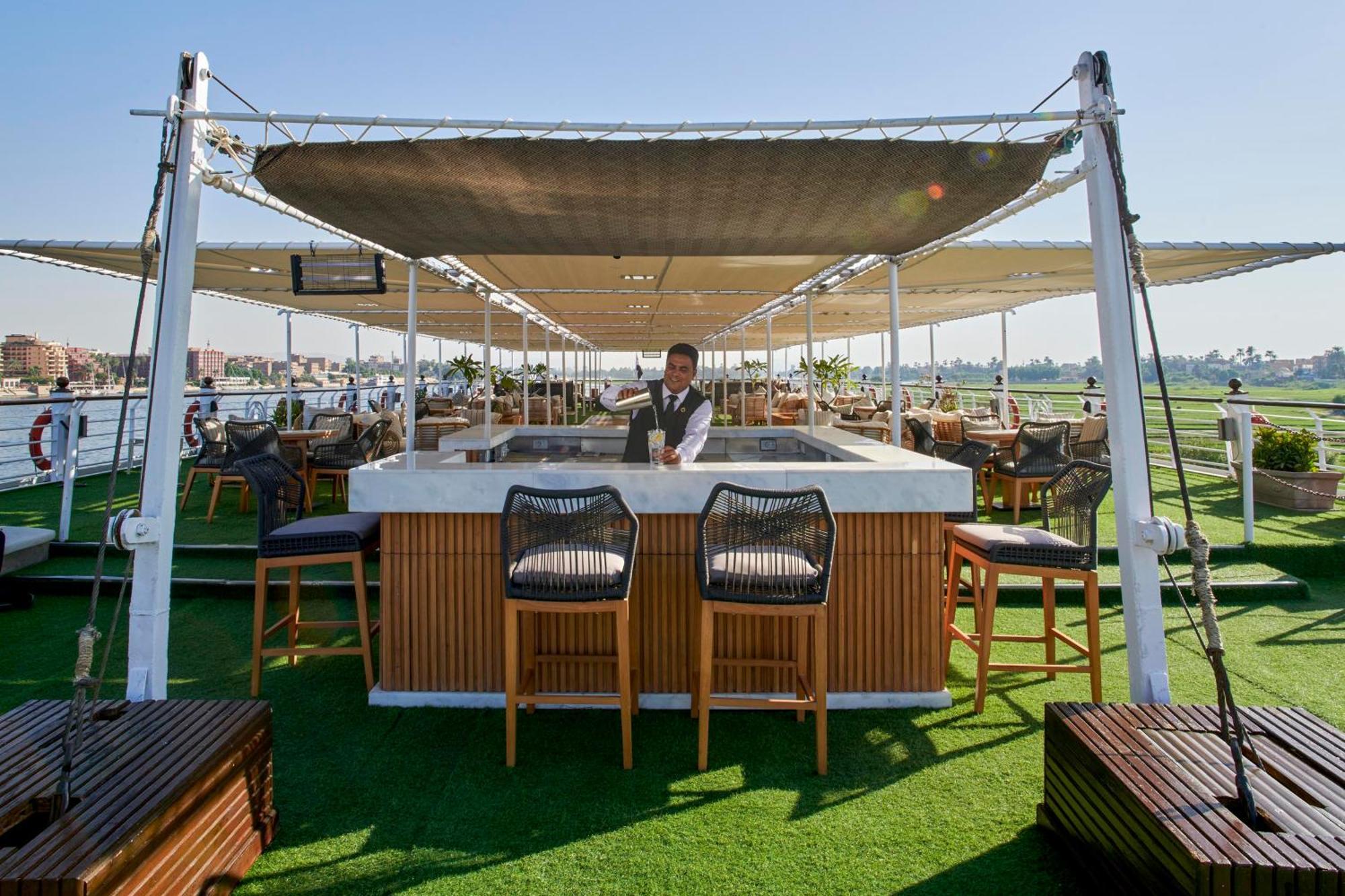 Moevenpick Royal Lotus Nile Cruise, Every Monday Four Nights From Luxor, Every Friday Three Nights From Aswan - Including Excursions & Sightseeing Zewnętrze zdjęcie