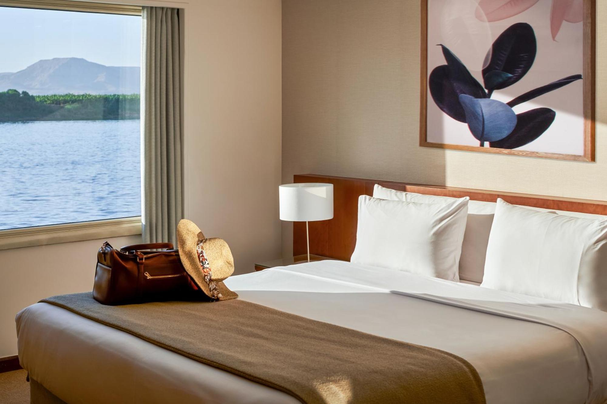 Moevenpick Royal Lotus Nile Cruise, Every Monday Four Nights From Luxor, Every Friday Three Nights From Aswan - Including Excursions & Sightseeing Zewnętrze zdjęcie